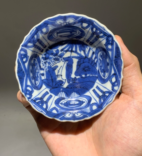 古玩陶瓷青花盤真品鑒賞圖