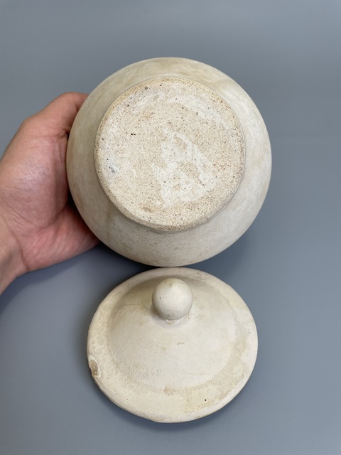 古玩陶瓷唐代 鞏縣窯萬年罐（國寶級）拍賣，當前價格2200元