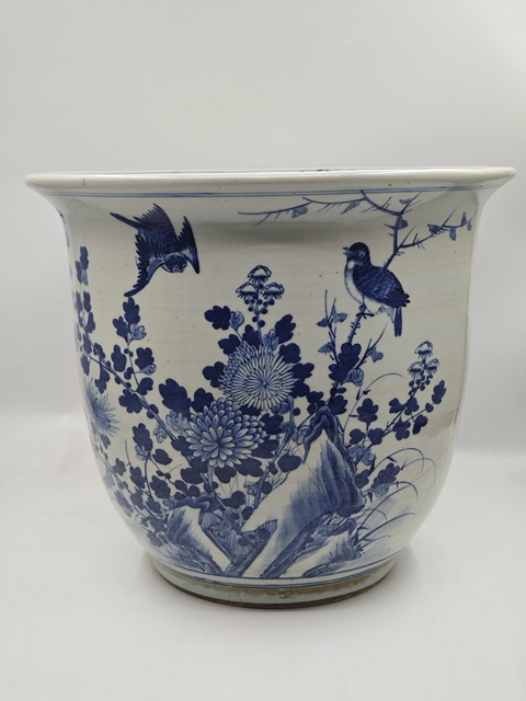 古玩陶瓷青花花鳥花卉紋花盆拍賣，當前價格9000元