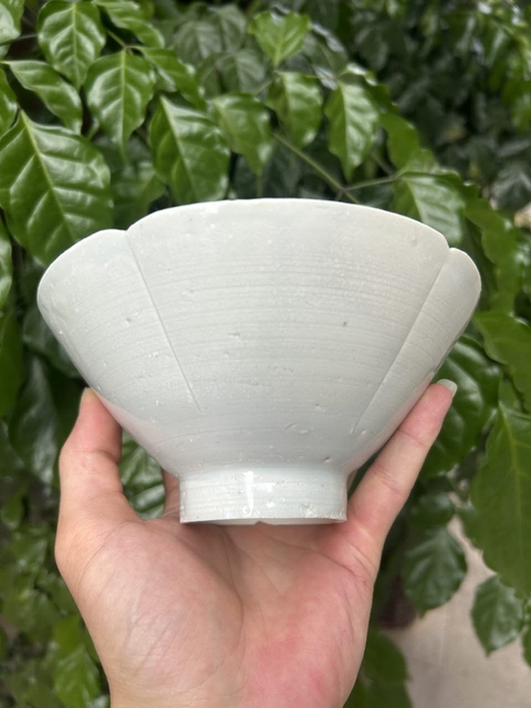 古玩陶瓷罕見南宋精品湖田窯五出筋刻花花口盞拍賣,當前價格9980元