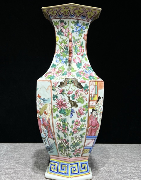 古玩陶瓷咸豐細(xì)路粉彩大瓶真品鑒賞圖