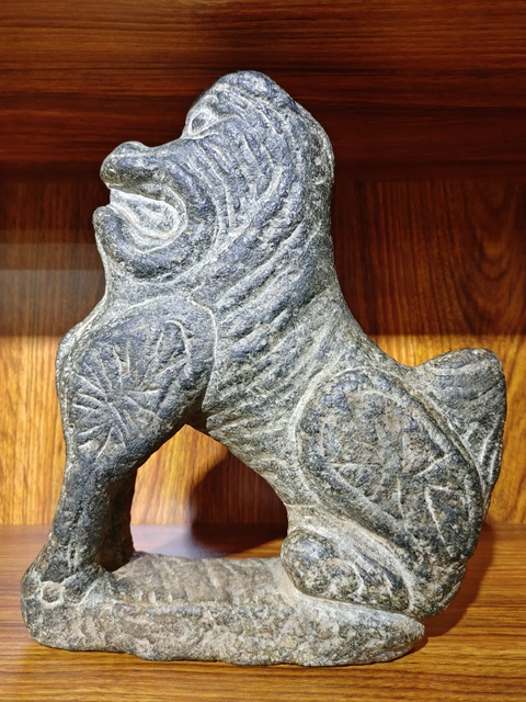 古玩陶瓷祠堂獅真品鑒賞圖