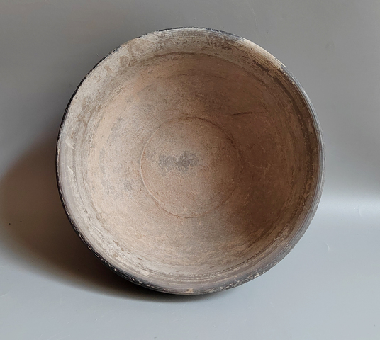 古玩陶瓷漢代弦紋黑陶大碗拍賣，當前價格1188元