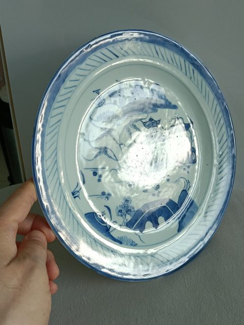 古玩陶瓷清中晚·青花山水樓閣紋盤 真品鑒賞圖