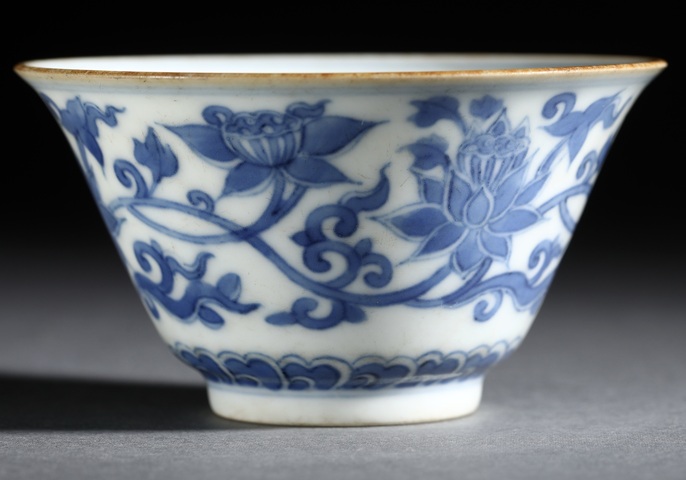 古玩陶瓷青花碗真品鑒賞圖