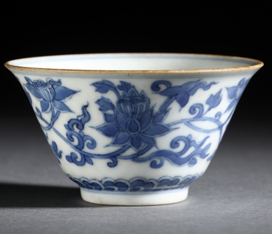 古玩陶瓷青花碗真品鑒賞圖