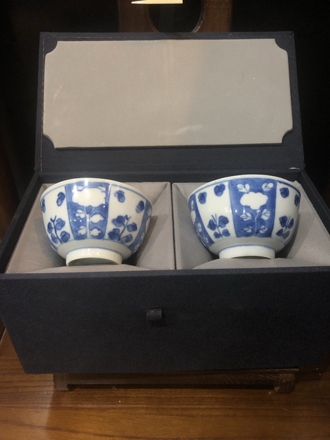古玩陶瓷(精品主人杯)清-康熙-青花留白-花卉紋主人杯一對(duì)拍賣,當(dāng)前價(jià)格1584元
