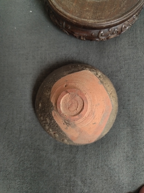 古玩陶瓷建窯龜背紋茶盞真品鑒賞圖