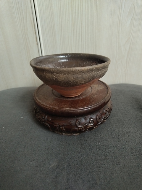 古玩陶瓷建窯龜背紋茶盞真品鑒賞圖