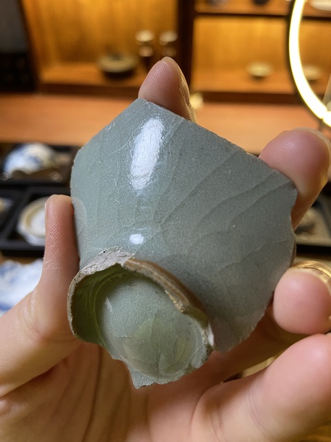 古玩陶瓷南宋龍泉窯黒胎盞標本真品鑒賞圖