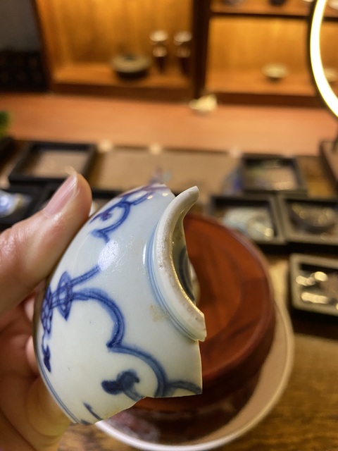古玩陶瓷青花花卉紋標本真品鑒賞圖