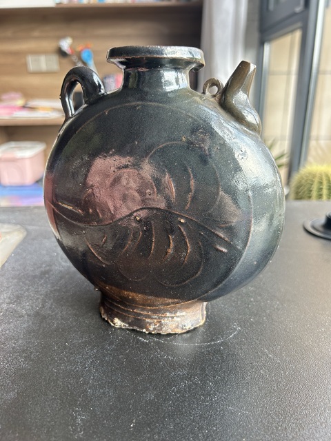 古玩陶瓷金元耀州窯黑釉樹葉紋扁壺（西夏風格）拍賣，當前價格1500元