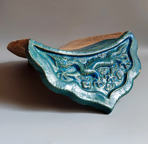 古玩陶瓷孔雀藍釉龍紋瓦當真品鑒賞圖