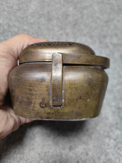 古玩銅器清晚期-手爐拍賣,當前價格1600元
