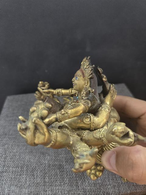 古玩銅器造像真品鑒賞圖