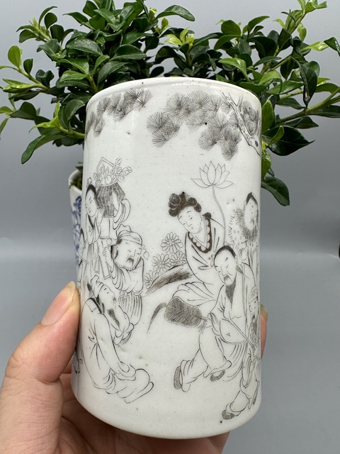 古玩陶瓷八仙圖筆筒真品鑒賞圖