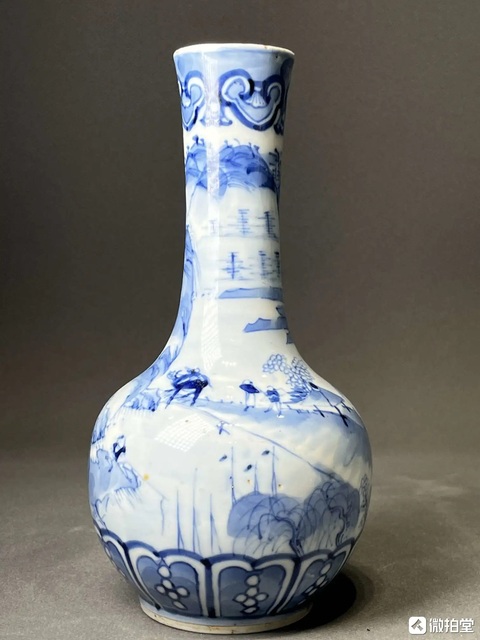 古玩陶瓷青花長頸瓶真品鑒賞圖
