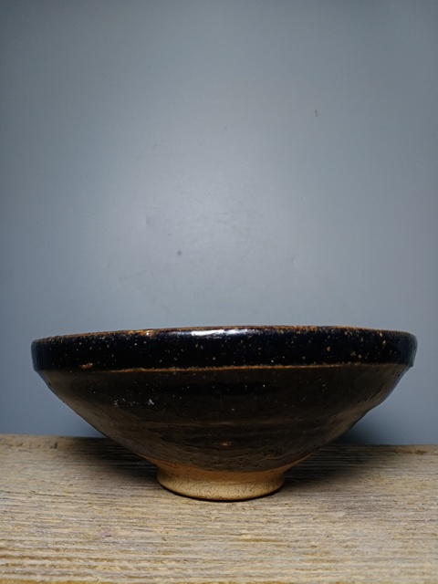 古玩陶瓷碗拍賣,當前價格1580元