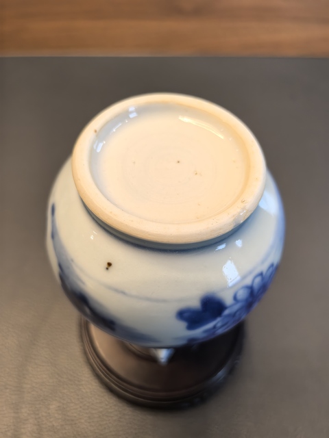 古玩陶瓷康熙青花花卉紋公道壺拍賣，當(dāng)前價(jià)格2200元