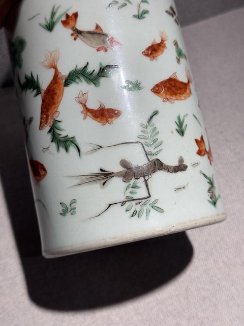 古玩陶瓷五彩魚趣圖筆筒真品鑒賞圖