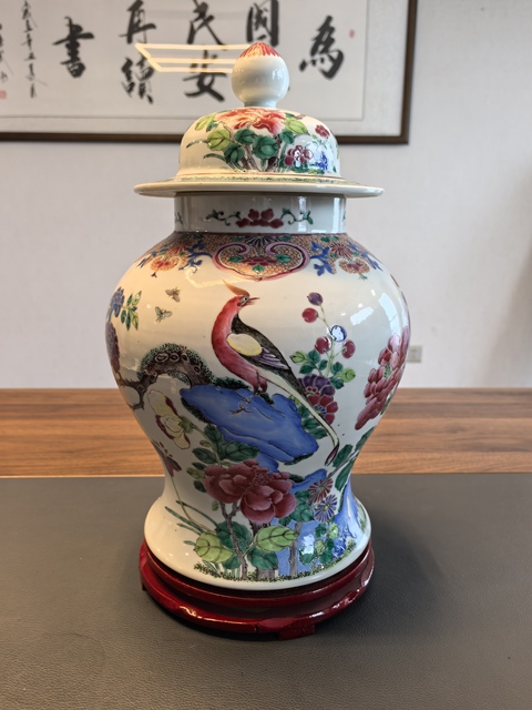 古玩陶瓷仿大清乾隆年製官窯晚清細路粉彩洞石花鳥紋將軍罐拍賣,當前價格12800元