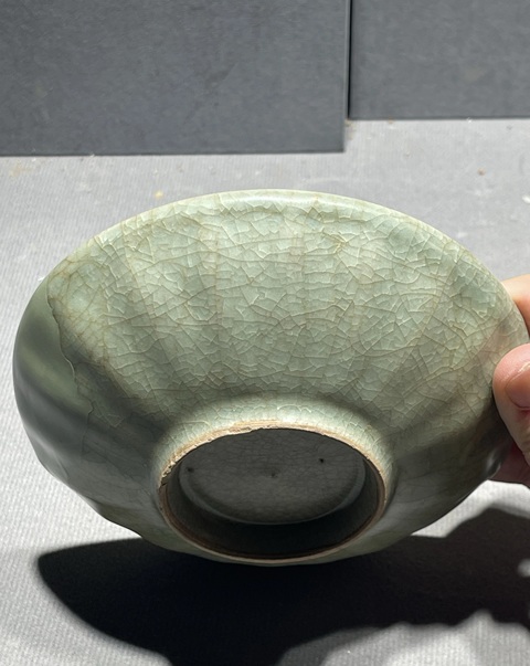 古玩陶瓷龍泉青瓷盤真品鑒賞圖