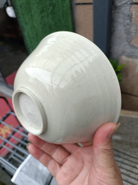 古玩陶瓷罕見南宋定窯刻萱草紋大碗拍賣，當前價格2980元