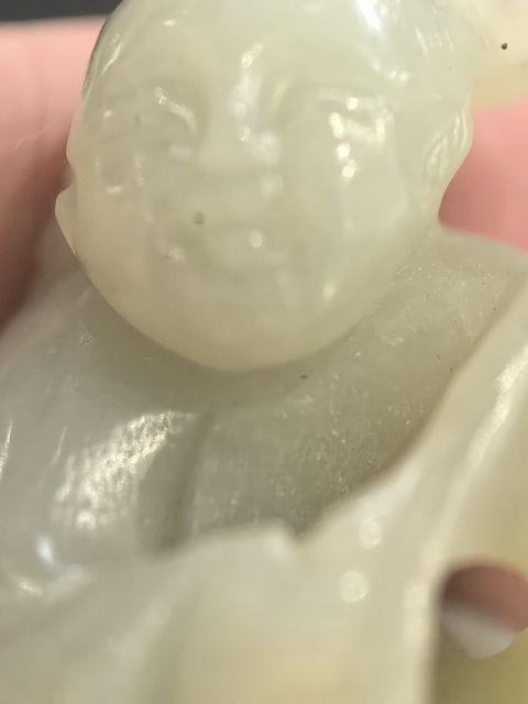 古玩玉器童子圓雕件真品鑒賞圖