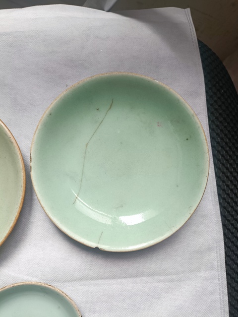 古玩陶瓷清代中期豆青釉盤拍賣，當前價格58元