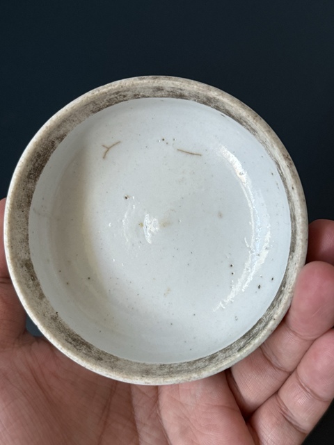 古玩陶瓷麒麟送子青花蓋盒真品鑒賞圖