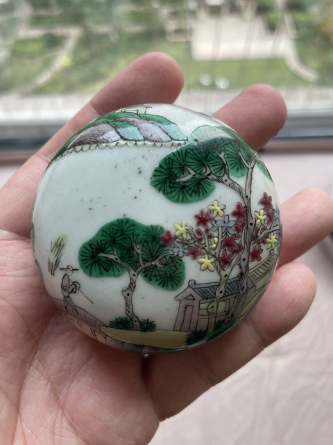 古玩陶瓷清光緒粉彩山水高士圖蓋罐真品鑒賞圖