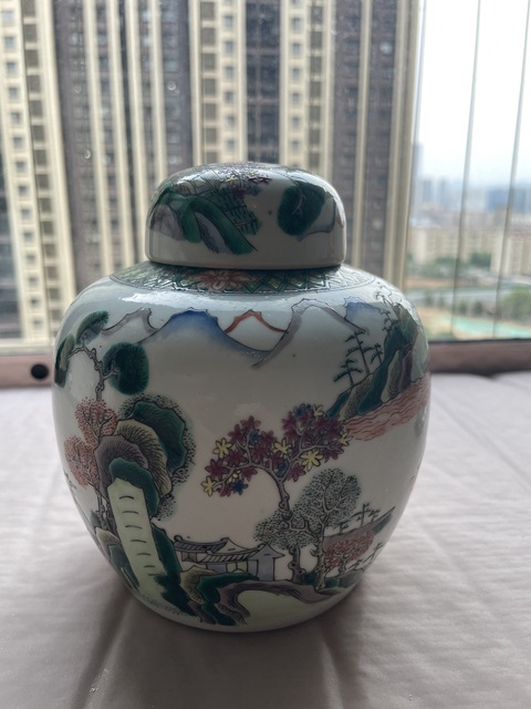 古玩陶瓷清光緒粉彩山水高士圖蓋罐真品鑒賞圖