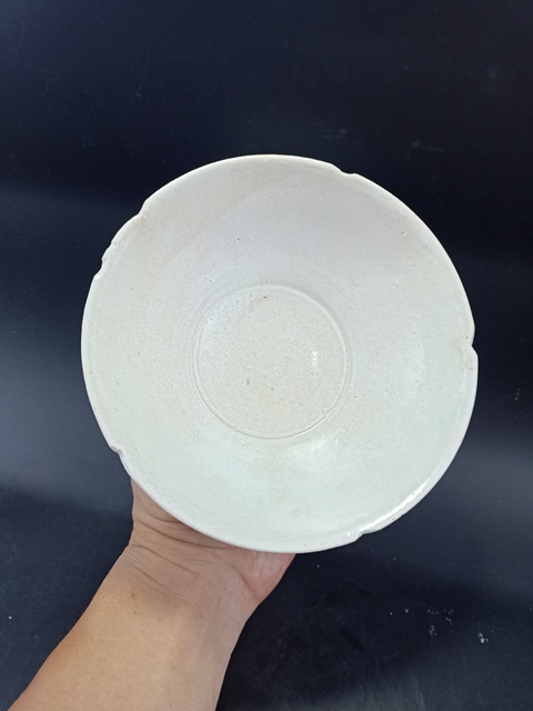 古玩陶瓷宋代·青白釉葵口碗真品鑒賞圖