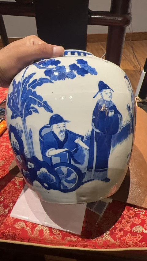 古玩陶瓷人物紋青花罐拍賣,當(dāng)前價(jià)格9000元