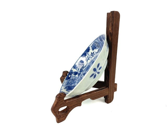 古玩陶瓷清光緒·青花魚蝦蟹盤真品鑒賞圖