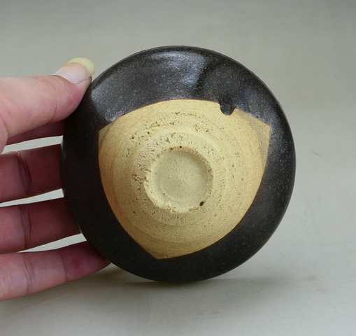 古玩陶瓷宋元·褐釉盞真品鑒賞圖