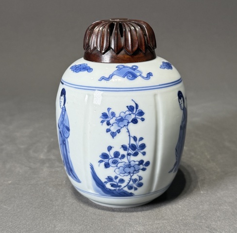 古玩陶瓷【精品】清康熙·青花仕女罐拍賣，當前價格26000元