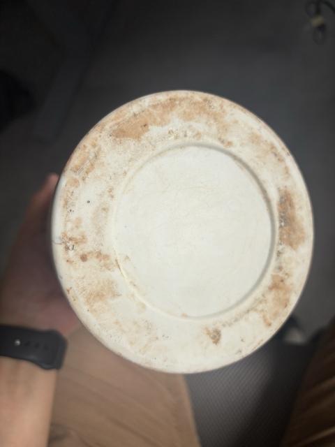 古玩陶瓷彩繪徽章瓷筆筒真品鑒賞圖