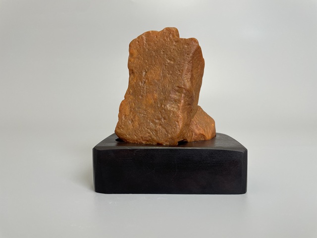 古玩玉器浮雕松下問童子田黃石擺件拍賣，當(dāng)前價格300元