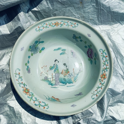 古玩陶瓷仕女紋粉彩凈手盆拍賣,當前價格2200元
