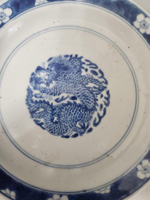古玩陶瓷青花盤真品鑒賞圖