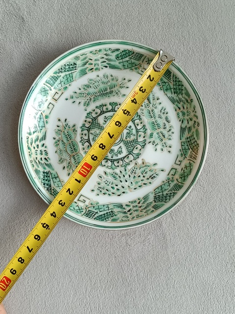 古玩陶瓷綠彩纏枝花紋盤拍賣，當前價格380元