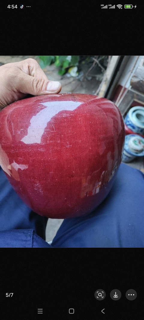 古玩陶瓷紅釉罐真品鑒賞圖