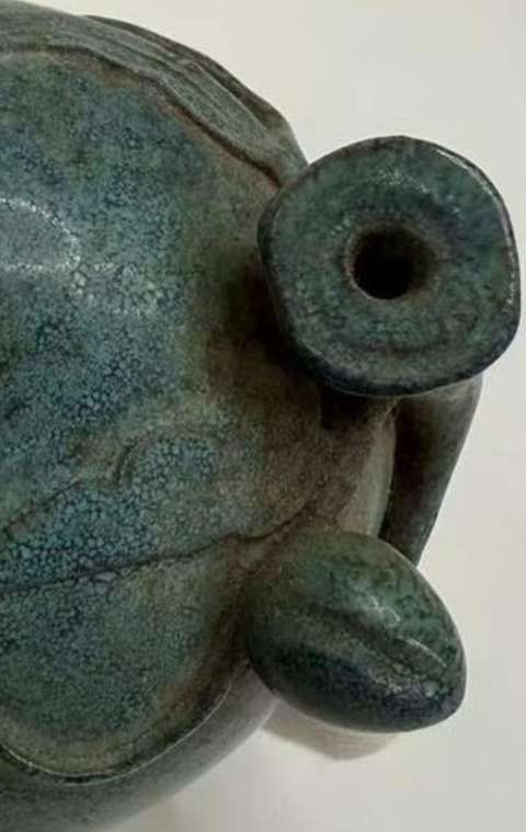 古玩陶瓷宜鈞壽桃型水滴真品鑒賞圖