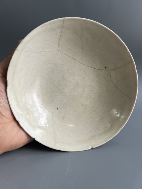 古玩陶瓷南定刻魚化龍葵口碗拍賣,當前價格0元