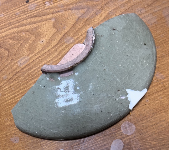 古玩陶瓷東溝青瓷盤標本真品鑒賞圖