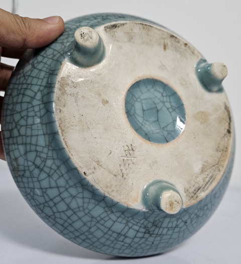 古玩陶瓷哥釉三足洗拍賣，當前價格1300元