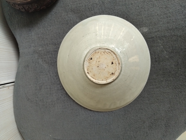 古玩陶瓷青白釉海水云花碗真品鑒賞圖
