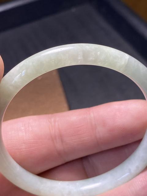 古玩玉器(放漏)清代天然翡翠手鐲拍賣,當前價格3800元