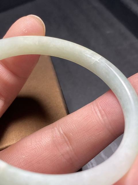 古玩玉器(放漏)清代天然翡翠手鐲拍賣,當前價格3800元